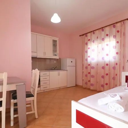 Apartment Roboci